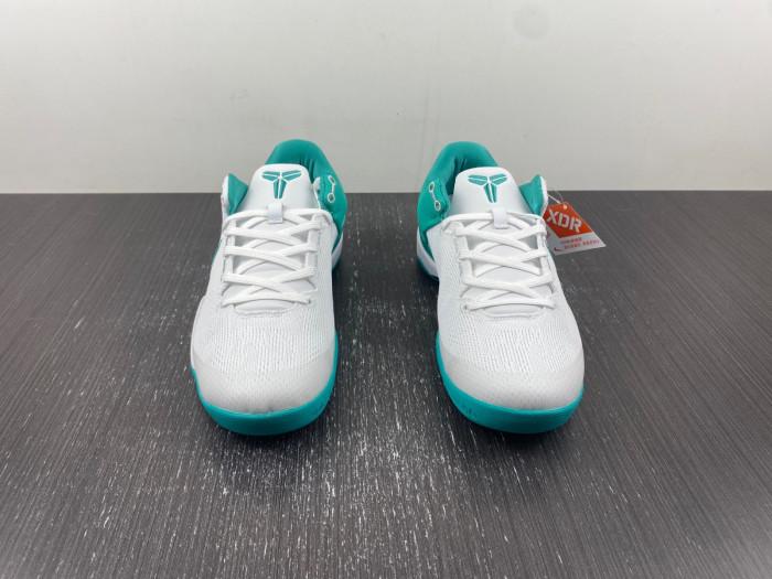 nike kobe 8 protro “radiant emerald” fq3549-101