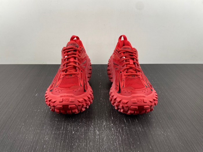 Ba*len*cia*ga defender sneaker