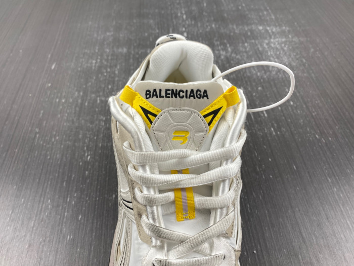 Ba*len*cia*ga runner sneaker