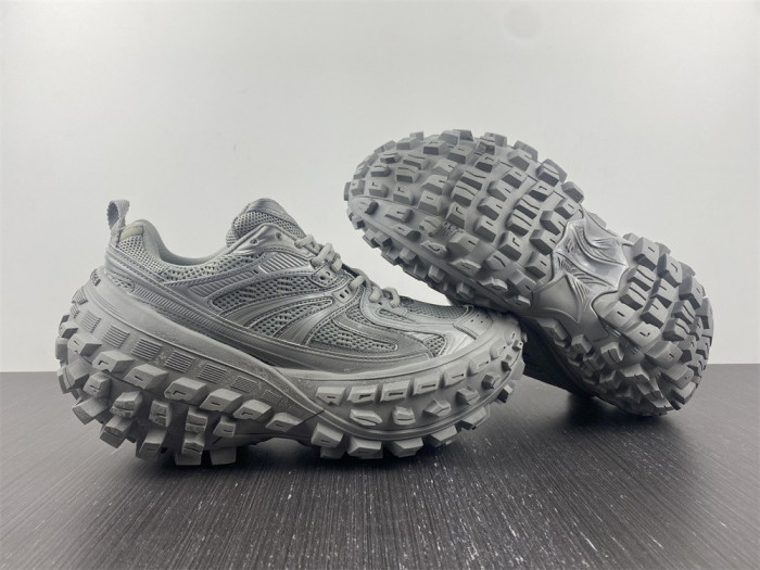 Ba*len*cia*ga defender 8000021