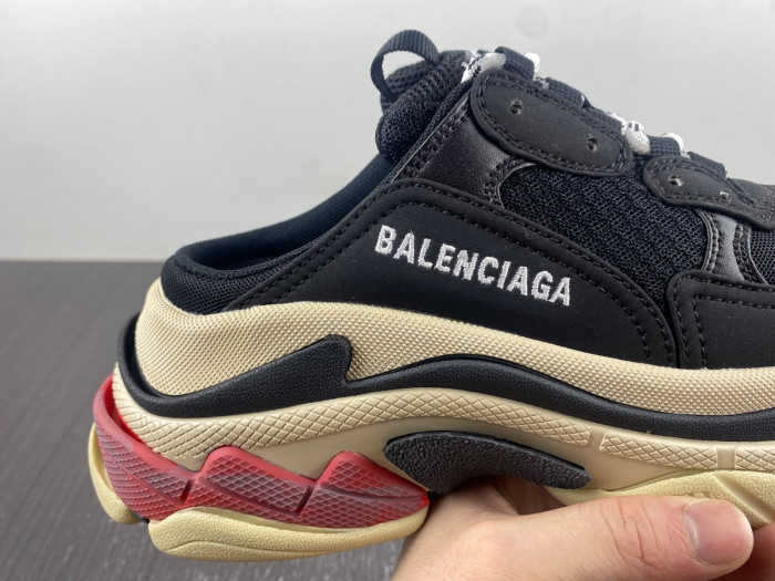 Ba*len*cia*ga triple s sneaker 80000107