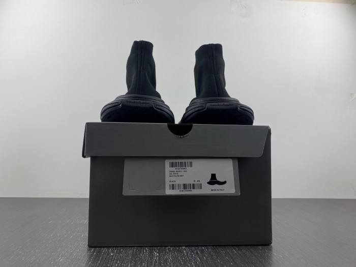 speed trainer sneakers 1000070