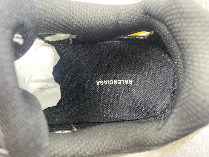 Ba*len*cia*ga track 8000075