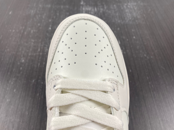 nike dunk low ess sail oxygen purple (women