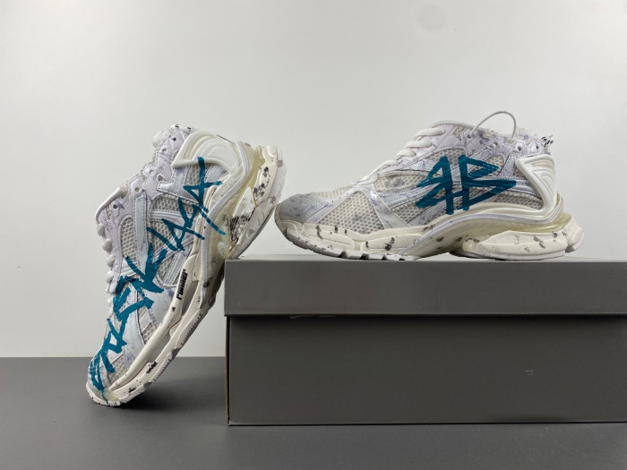 Ba*len*cia*ga runner sneaker