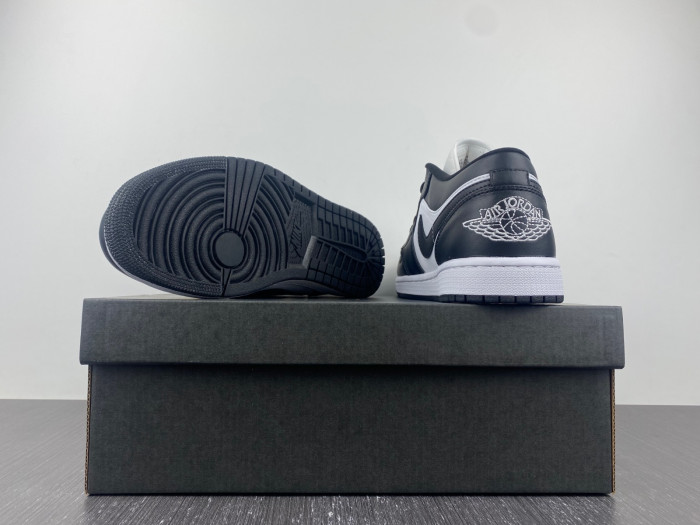 air jordan 1 low “panda” 20230223