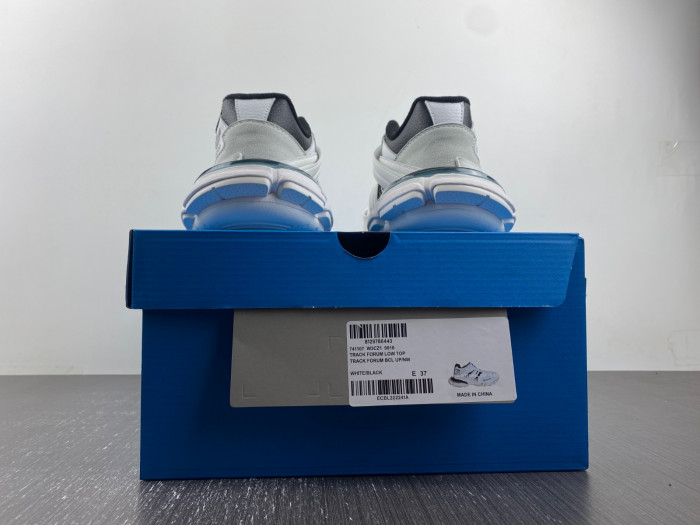 Ba*len*cia*ga track 3.0 80000183