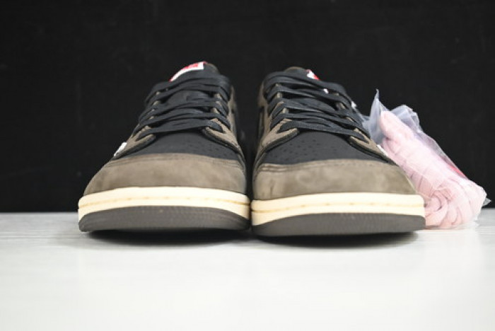 air jordan 1 low travis scott dark mocha cq4277-001