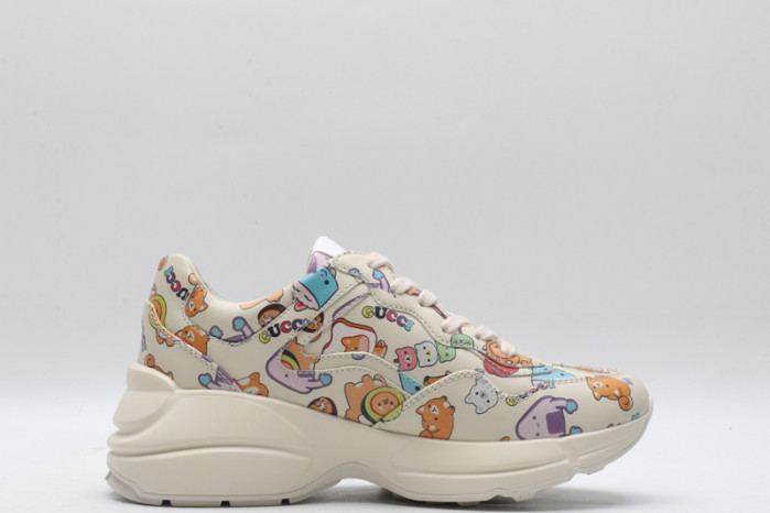 G*u*i* rhyton sneaker