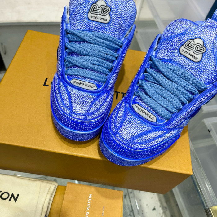 lv skate snekaers l0000216