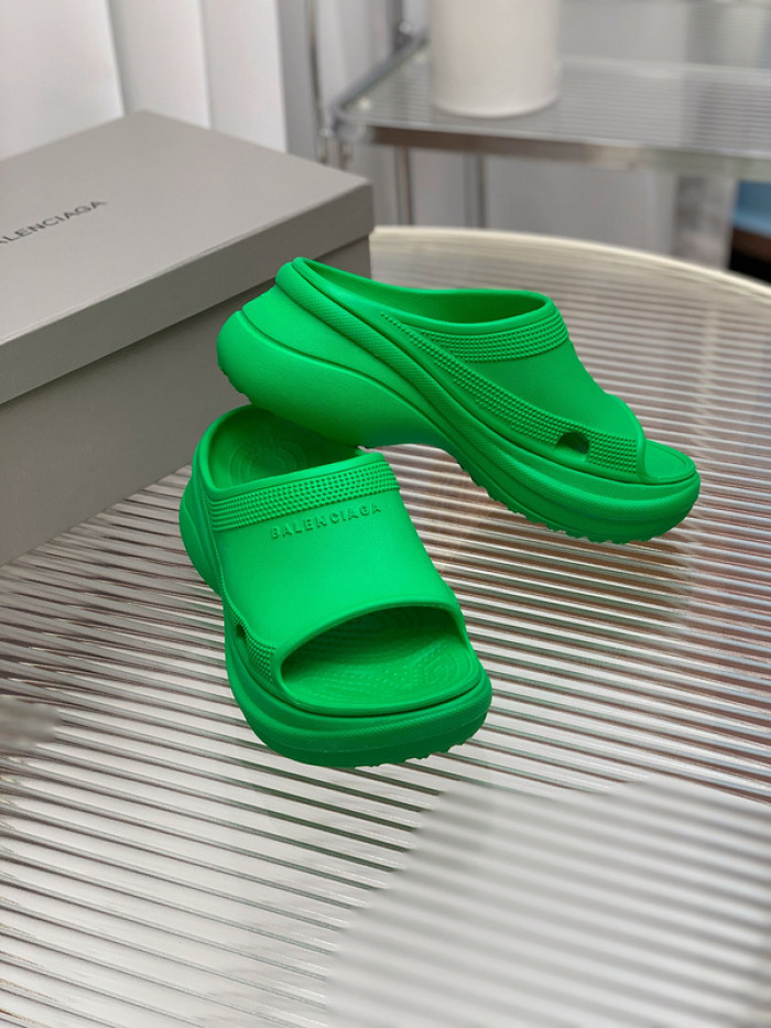 balenciag* sandal bs62