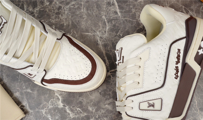 lv snekaers l0000312