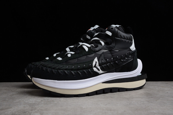 sacai x jean paul gaultier x nk vaporwaffle dh9186-001