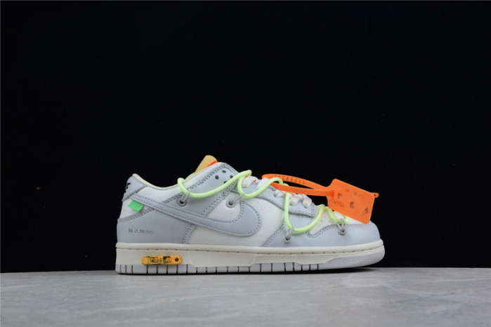 dunk low “43 of 50” dm1602-128