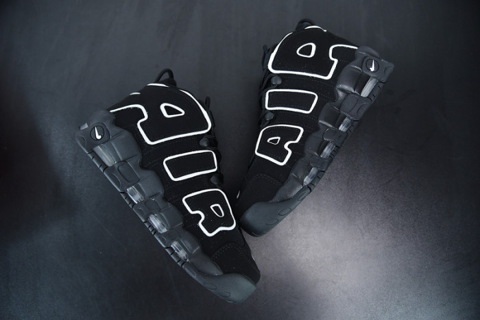 nike air more uptempo black white 414962-002