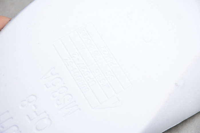 air jordan 11 playoffs bred 378037-061