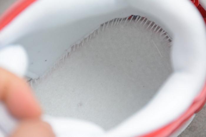 nike air more uptempo “gym red” 414962-100