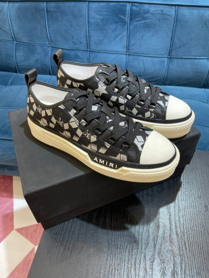 a*iri stars court sneakers
