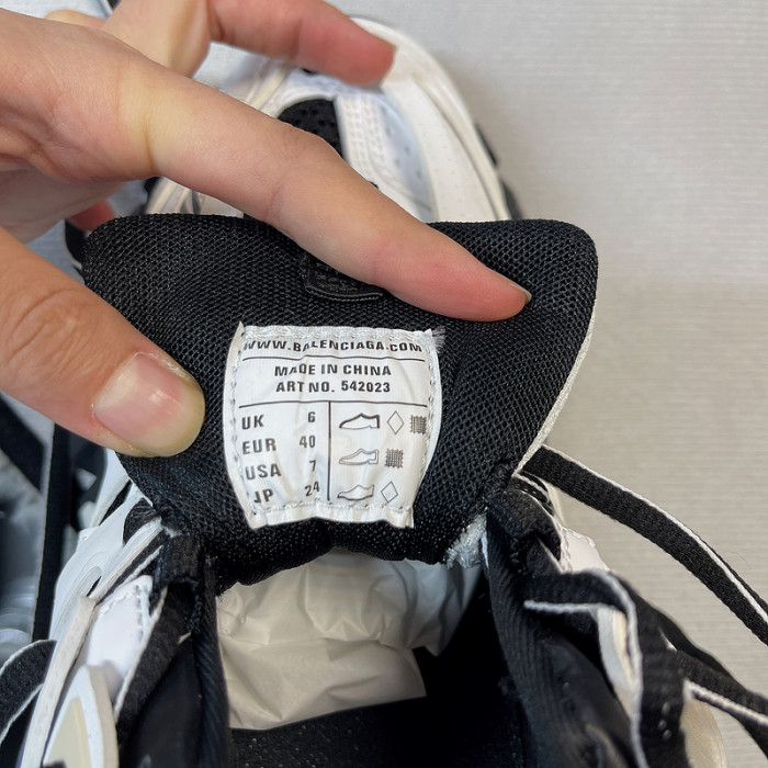 Ba*len*cia*ga track sneaker