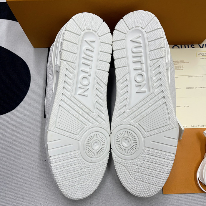 lv snekaers l0000109