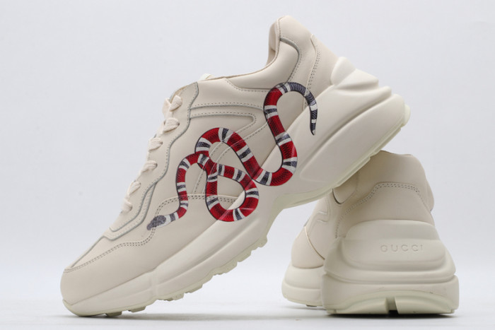 G*u*i* rhyton sneaker