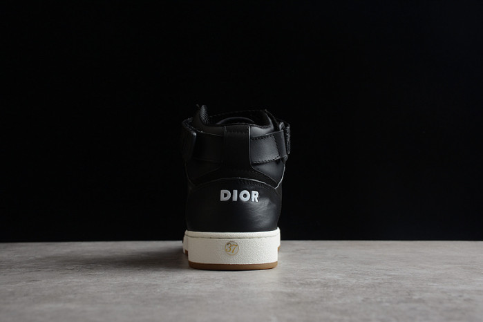 dio* sneakers t0000-039