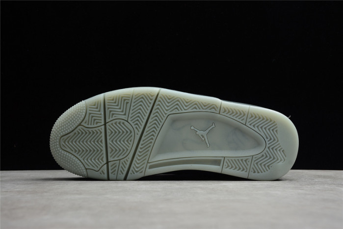 nike air jordan 4 retro kaws black 930155-001