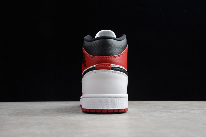 air jordan 1 mid chicago 554724-173