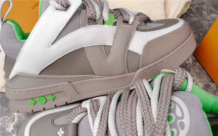 lv skate snekaers l0000305