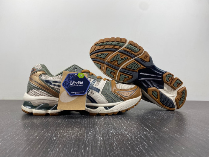 As*ic*s sneakers 1203a019