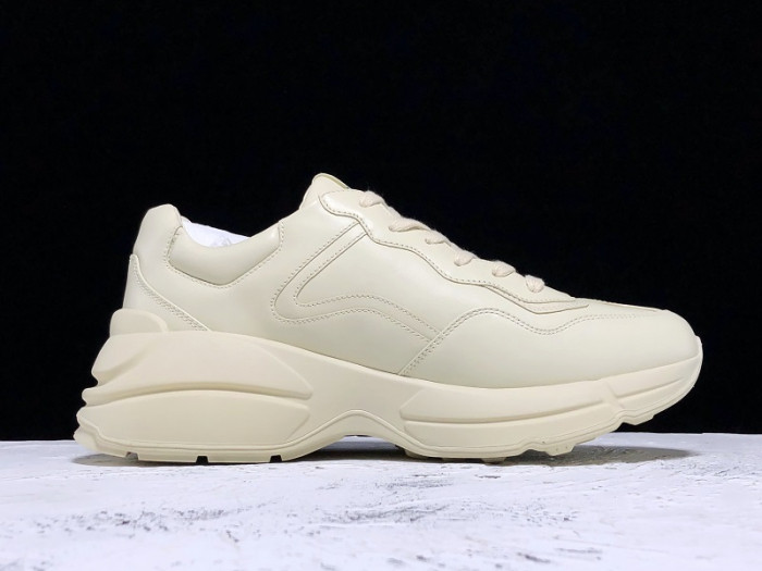 G*u*i* rhyton sneaker