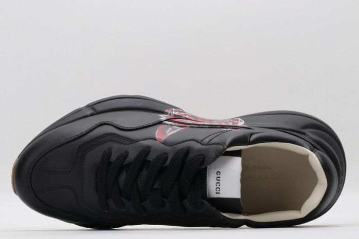 G*u*i* rhyton sneaker