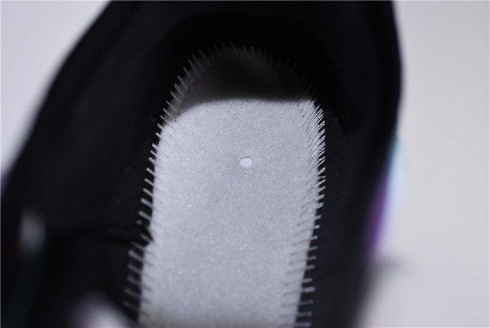 nike air vapormax plus grape 924453-101