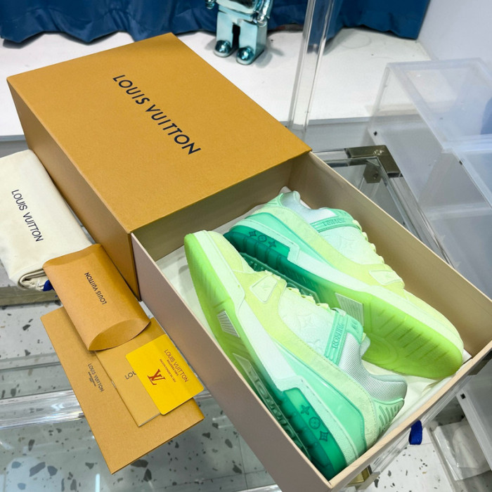 lv snekaers l0000292