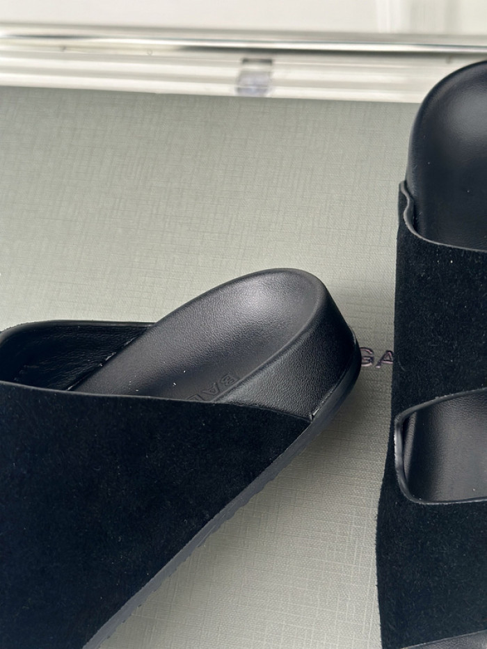 balenciag* sandal bs68