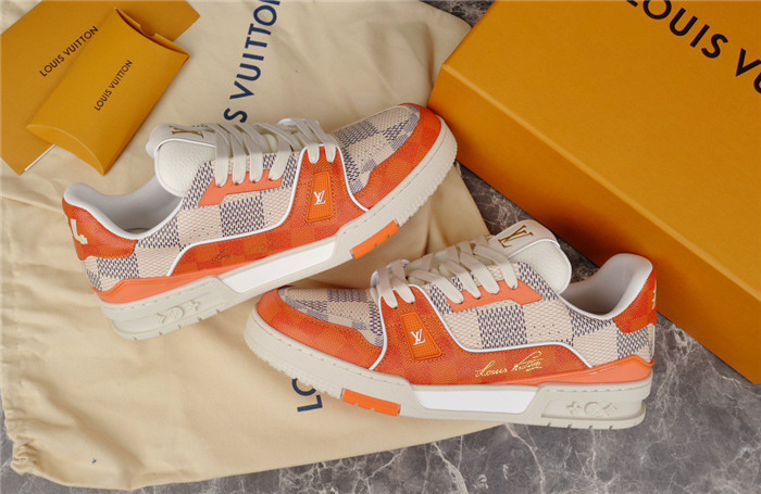 lv snekaers l0000322