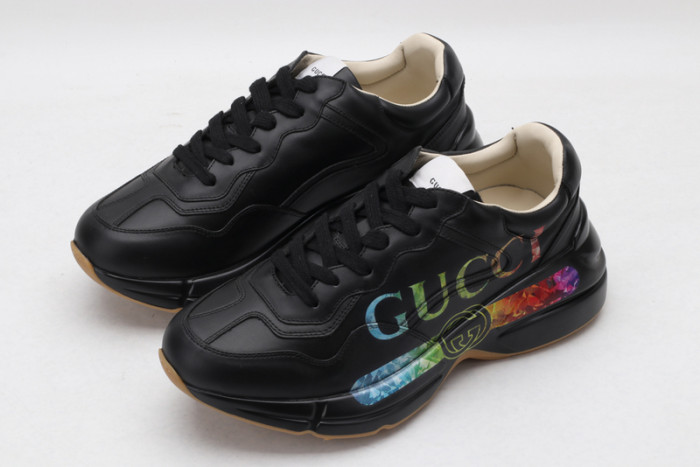 G*u*i* rhyton sneaker