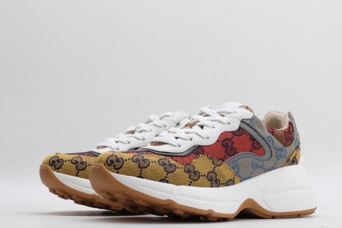 G*u*i* rhyton sneaker