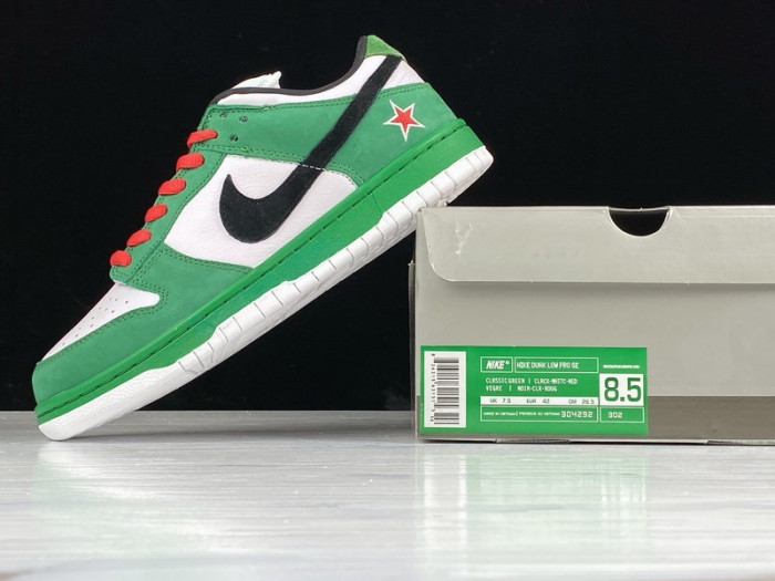 nike dunk low sb heineken 304292-302