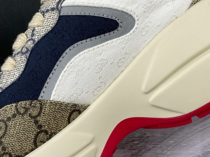 G*u*i* rhyton sneaker