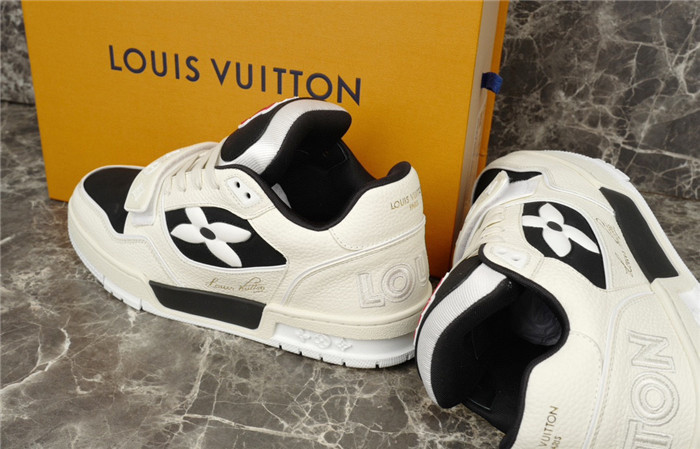 lv snekaers l0000334