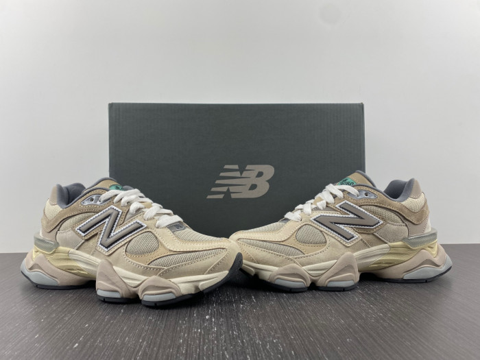 Bape x New Balance 2002R M2002RHO DFY15