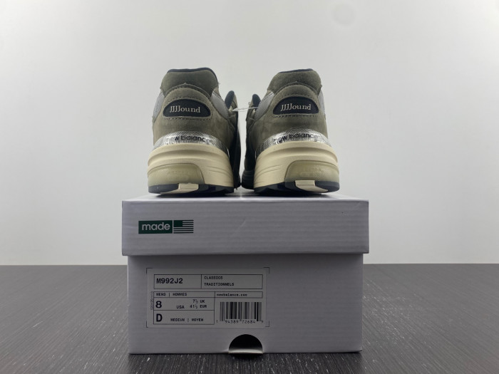 Bape x New Balance 2002R M2002RHO DFY16