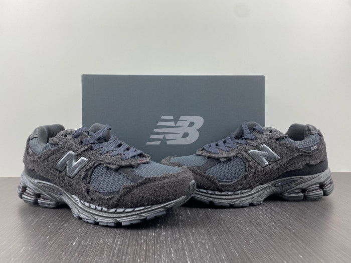 Bape x New Balance 2002R M2002RHO DFY12
