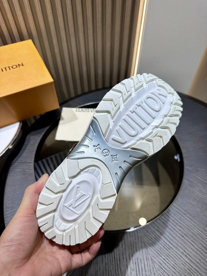 LV snekaers L0000362