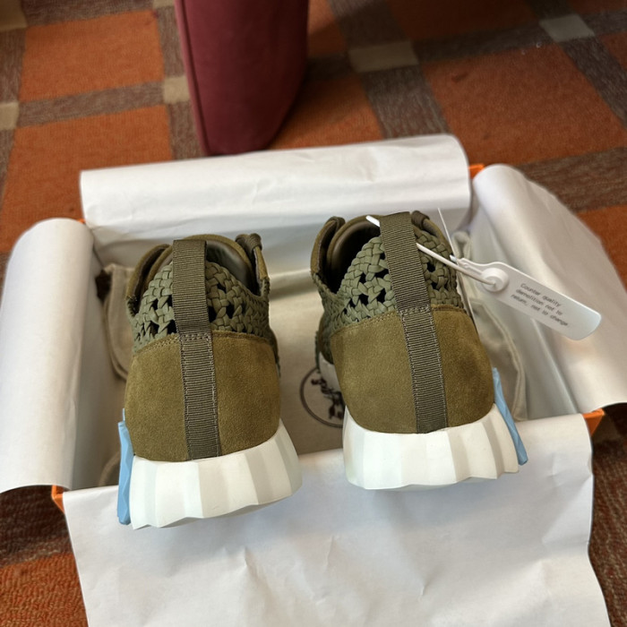 H**me5 snekaers hm021