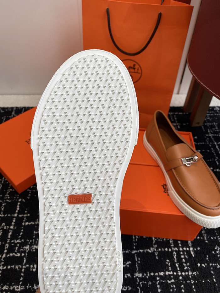 H**me5 loafers hm063