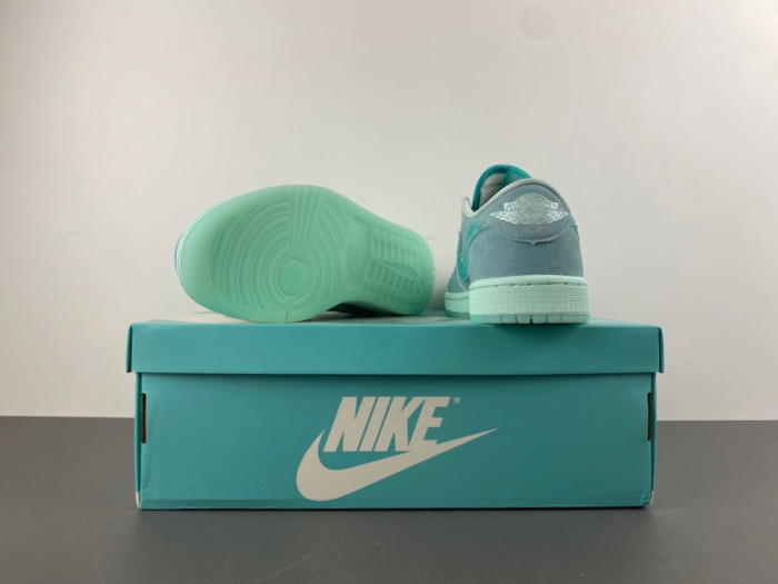 Air Jordan 1 Low OG “Washed Teal” HQ8111-300