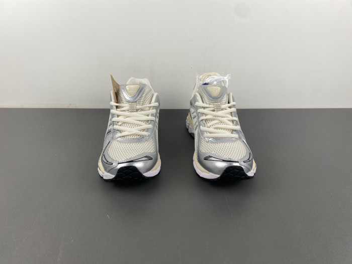 As1cs sneaker 1203a555-100