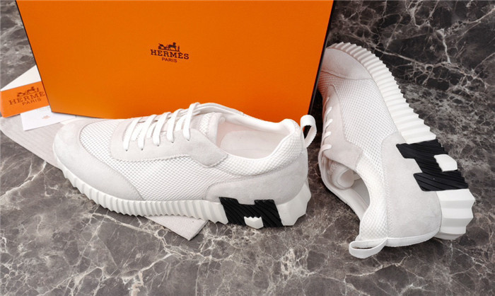 H**me5 snekaers hm014